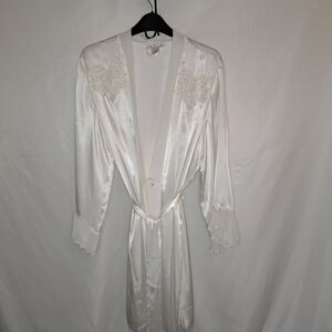 Linea Donatella Cream Satin Robe with Lace Accents Women's Size Large #203